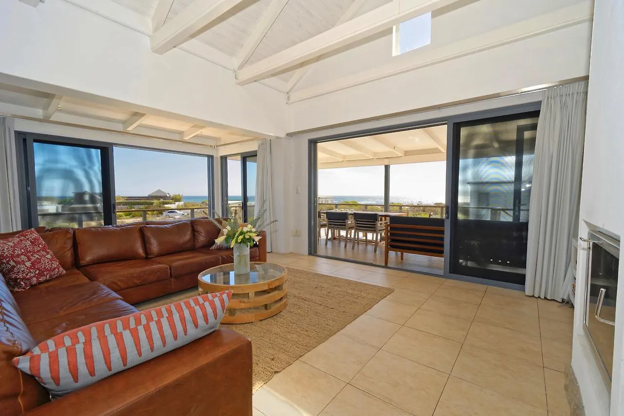 Beach Paradise Holiday Home Kommetjie South Africa